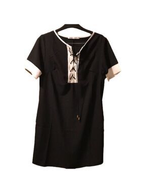 Cute shift dress. NWOT.